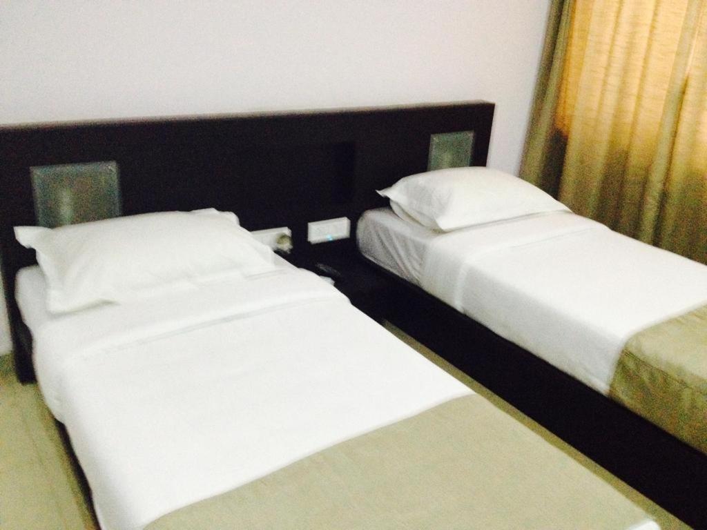 העיר בנגלור Aston Service Apartment מראה חיצוני תמונה