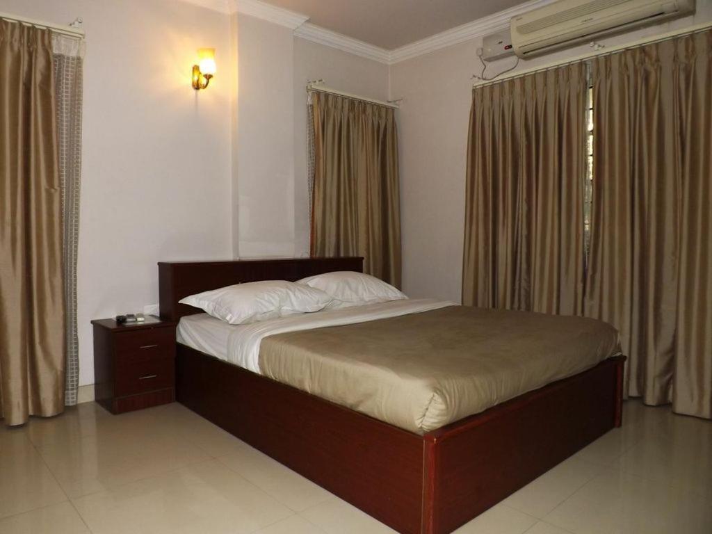 העיר בנגלור Aston Service Apartment מראה חיצוני תמונה
